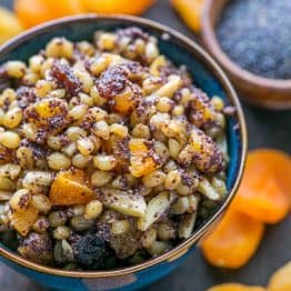 Wheat berry Christmas Pudding - A classic Ukrainian Kutia (Kutya) from @natashaskitchen